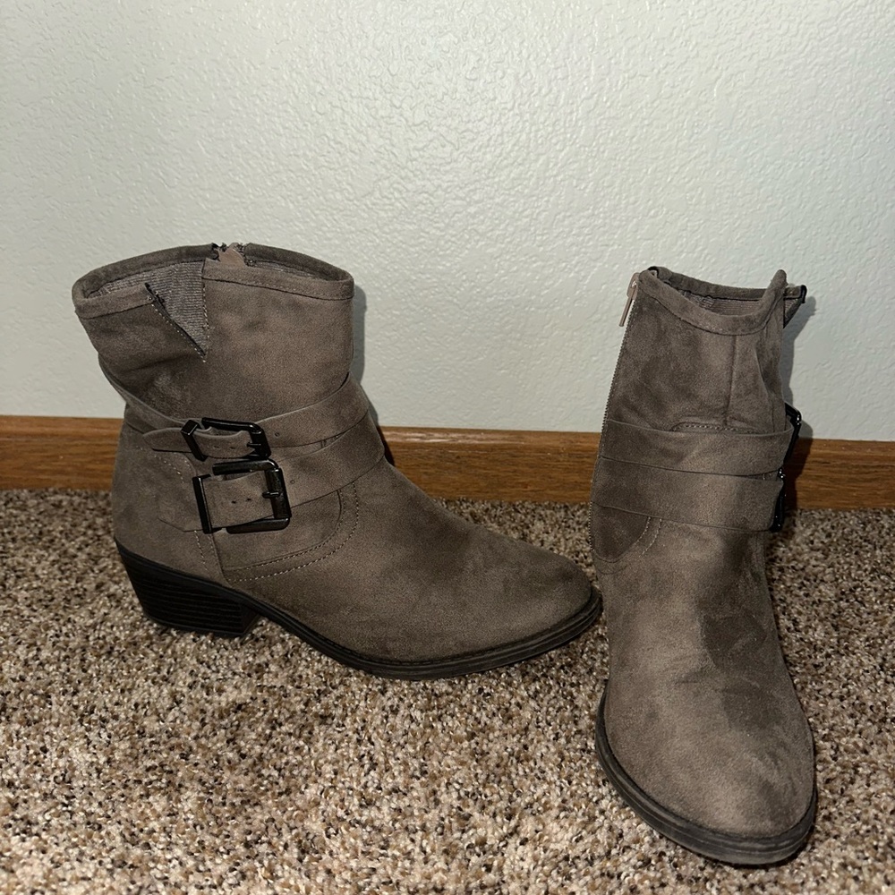 Stylish Women's Ankle Boots